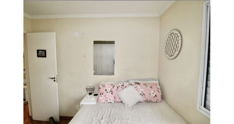  Apartamento à venda no Parque Maria Domitila na Rua Willis Roberto Banks 525