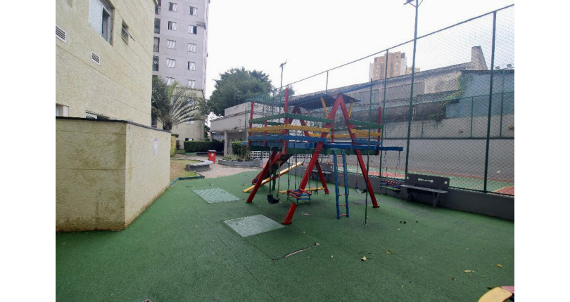  Apartamento à venda no Parque Maria Domitila na Rua Willis Roberto Banks 525