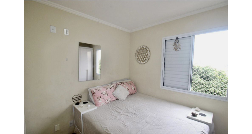  Apartamento à venda no Parque Maria Domitila na Rua Willis Roberto Banks 525