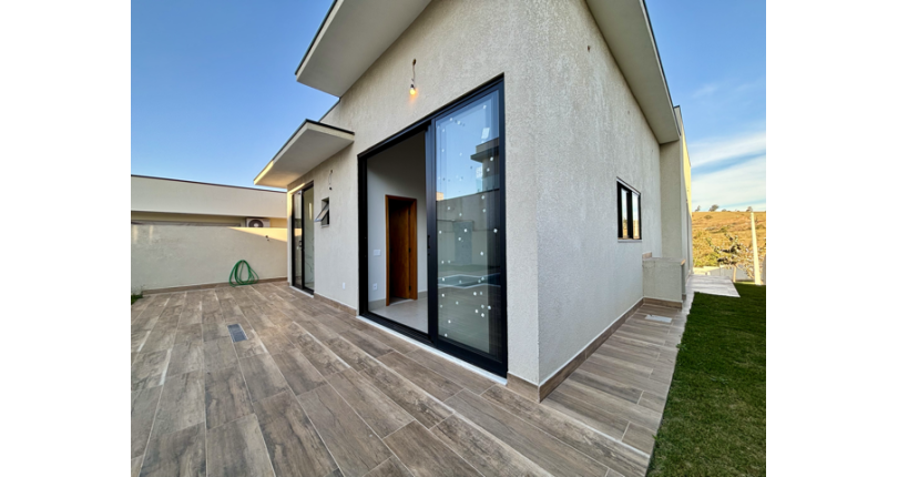 Linda Casa nova à venda em Itatiba no Residencial Fazenda Santa Rosa 