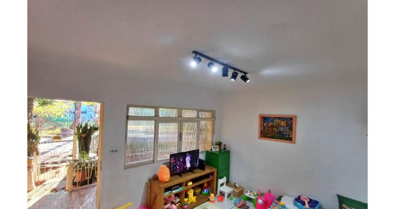 Casa Térrea à venda no Bairro da Vila Mirante na Praça Hilda dos Santos