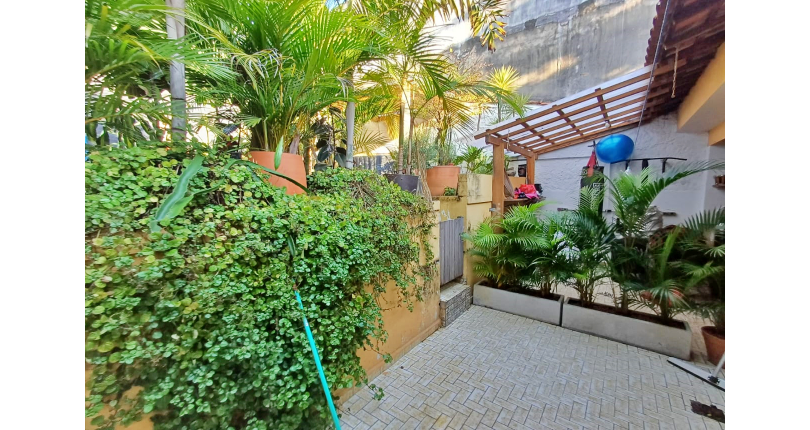 Casa Térrea à venda no Bairro da Vila Mirante na Praça Hilda dos Santos