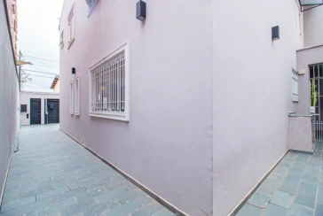 Lindo Sobrado à venda no Bairro do Parque São Domingos na Rua João Moreira