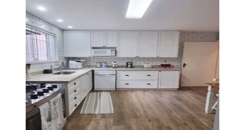 Lindo Sobrado à venda no Bairro do Parque São Domingos na Rua João Moreira