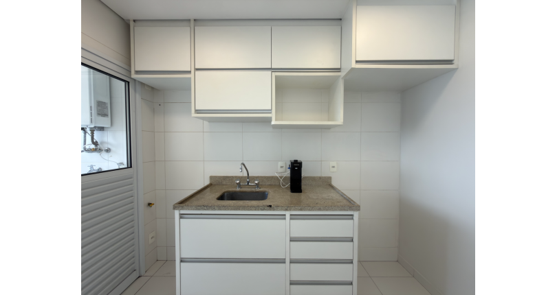 Apartamento à venda Avenida Ômega, 442, Melville Empresarial I e II - Imóveis à Venda