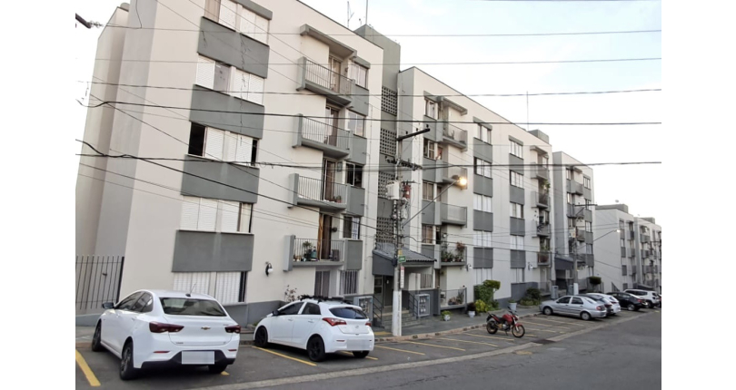 Belo Apartamento à venda no Bairro do Jardim Santa Mônica na Avenida Santa Monica 593