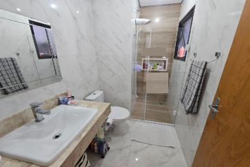 Belo Sobrado à venda no Bairro do  Jardim Marisa na Rua Avelino Ginjo