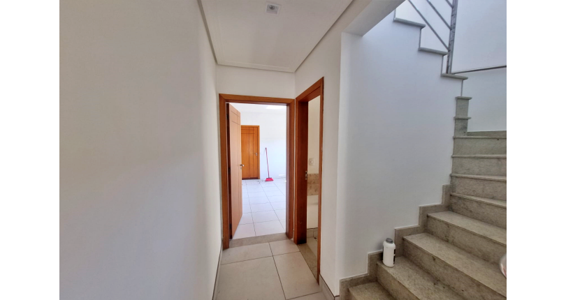  Belo Sobrado à venda no Bairro da Vila Barreto na Rua José Albano