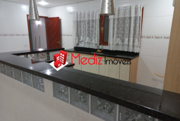 Bela Casa assobradada à venda no Bairro do Jardim Cidade Pirituba na Rua Pináceas