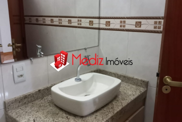 Bela Casa assobradada à venda no Bairro do Jardim Cidade Pirituba na Rua Pináceas