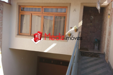 Bela Casa assobradada à venda no Bairro do Jardim Cidade Pirituba na Rua Pináceas