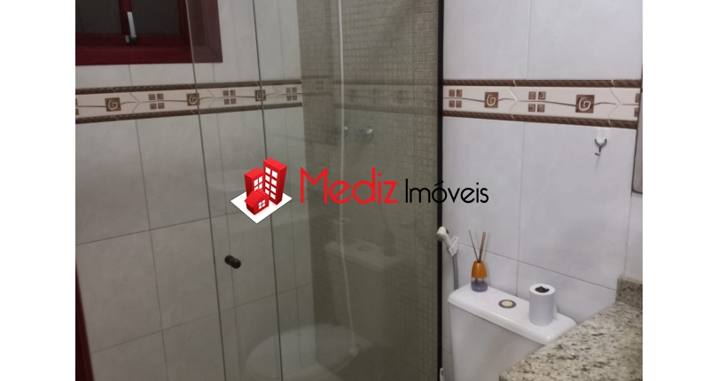 Bela Casa assobradada à venda no Bairro do Jardim Cidade Pirituba na Rua Pináceas