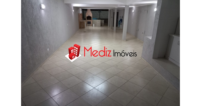 Bela Casa assobradada à venda no Bairro do Jardim Cidade Pirituba na Rua Pináceas