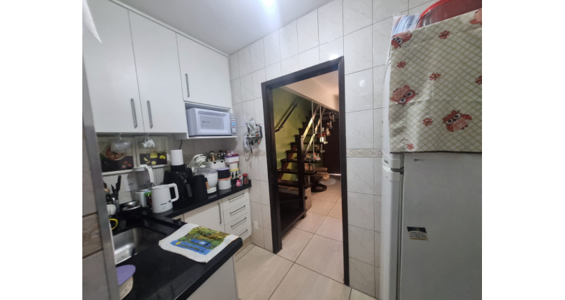 Belo Sobrado à venda no Bairro do Jardim Vivan na Rua Elvira HidalgoBelo Sobrado à venda no Bairro do Jardim Vivan na Rua Elvira Hidalgo