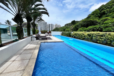 Belo Apartamento à venda no Guarujá no Bairro Enseada na Rua Inácio Miguel Stéfano 253