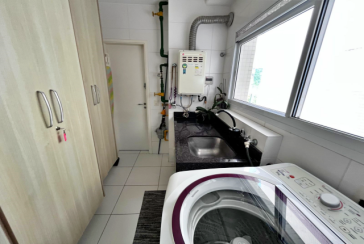 Belo Apartamento à venda no Guarujá no Bairro Enseada na Rua Inácio Miguel Stéfano 253