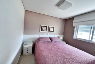 Belo Apartamento à venda no Guarujá no Bairro Enseada na Rua Inácio Miguel Stéfano 253