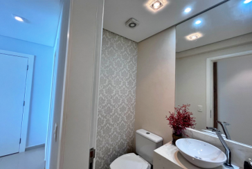 Belo Apartamento à venda no Guarujá no Bairro Enseada na Rua Inácio Miguel Stéfano 253