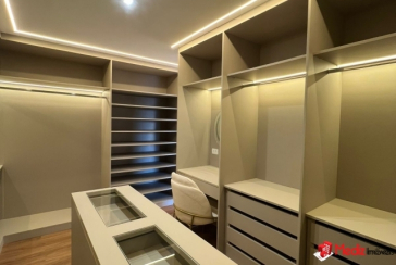 Belo Apartamento à venda em Barueri no Bairro do Alphaville Centro Industrial e Empresarial/Alphaville