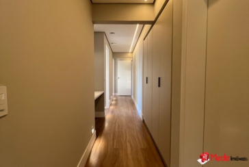 Belo Apartamento à venda em Barueri no Bairro do Alphaville Centro Industrial e Empresarial/Alphaville