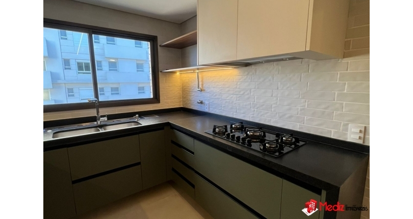 Belo Apartamento à venda em Barueri no Bairro do Alphaville Centro Industrial e Empresarial/Alphaville