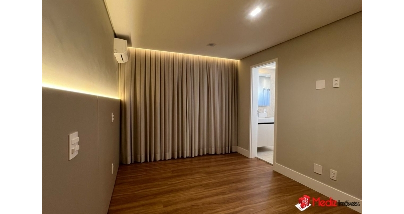 Belo Apartamento à venda em Barueri no Bairro do Alphaville Centro Industrial e Empresarial/Alphaville