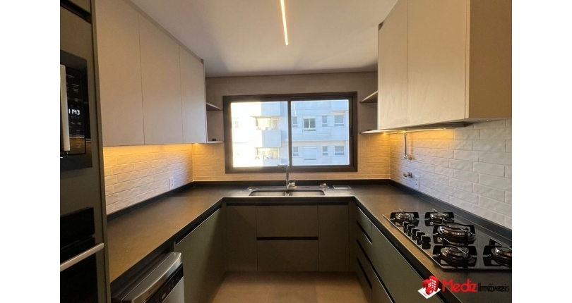 Belo Apartamento à venda em Barueri no Bairro do Alphaville Centro Industrial e Empresarial/Alphaville