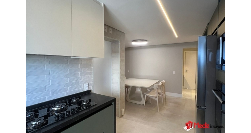 Belo Apartamento à venda em Barueri no Bairro do Alphaville Centro Industrial e Empresarial/Alphaville