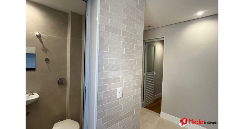 Belo Apartamento à venda em Barueri no Bairro do Alphaville Centro Industrial e Empresarial/Alphaville