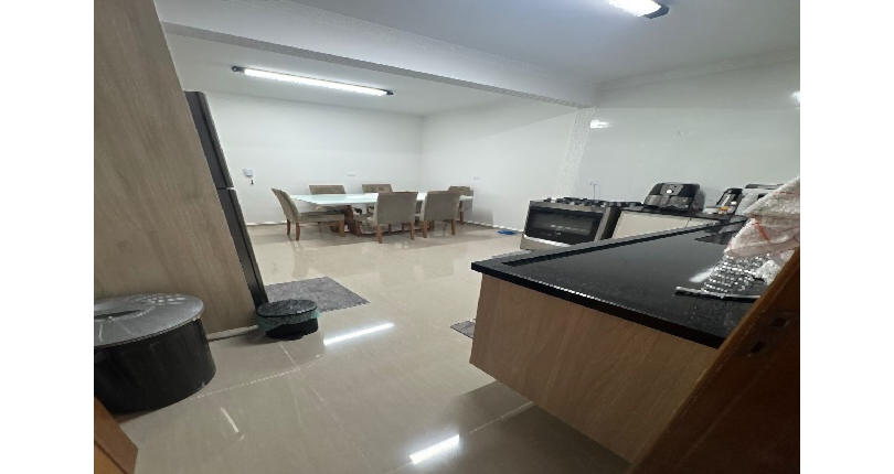 Sobrado à venda Rua Domingos de Magalhães, Parque Maria Domitila - Imóveis à Venda