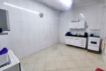 Imóvel Comercial à venda no Bairro do Parque São Domingos na Rua Waltrudes Correa