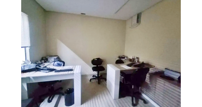 Imóvel Comercial à venda no Bairro do Parque São Domingos na Rua Waltrudes Correa