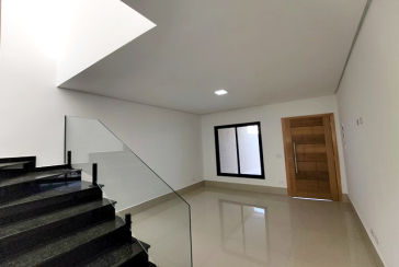 Lindo Sobrado novo à venda no Bairro do Jardim Maristela na Rua Horácio Romeu 186