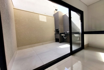 Lindo Sobrado novo à venda no Bairro do Jardim Maristela na Rua Horácio Romeu 186