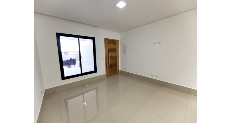 Lindo Sobrado novo à venda no Bairro do Jardim Maristela na Rua Horácio Romeu 186