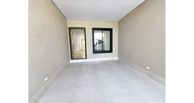 Lindo Sobrado novo à venda no Bairro do Jardim Maristela na Rua Horácio Romeu 186