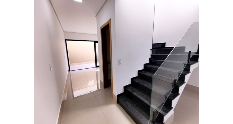  Lindo Sobrado novo à venda no Bairro do Jardim Maristela na Rua Horácio Romeu 188