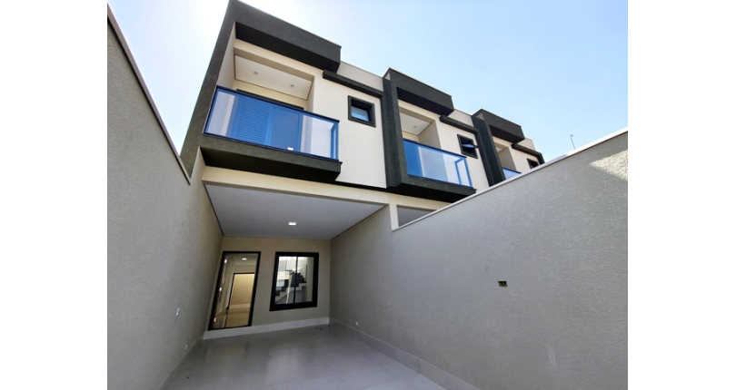  Lindo Sobrado novo à venda no Bairro do Jardim Maristela na Rua Horácio Romeu 190