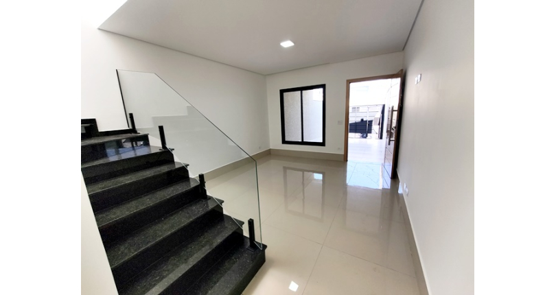  Lindo Sobrado novo à venda no Bairro do Jardim Maristela na Rua Horácio Romeu 190