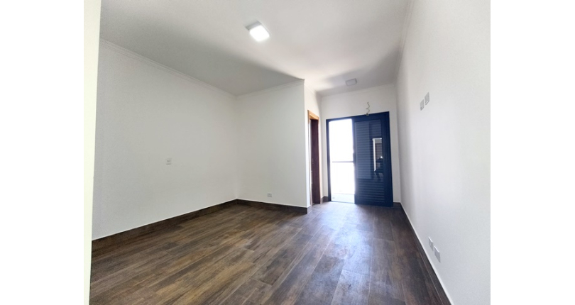  Lindo Sobrado novo à venda no Bairro do Jardim Maristela na Rua Horácio Romeu 190