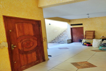 Belo Sobrado à venda no Bairro do Jardim Santa Fé (Zona Oeste) 