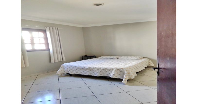 Belo Sobrado à venda no Bairro do Jardim Santa Fé (Zona Oeste) 