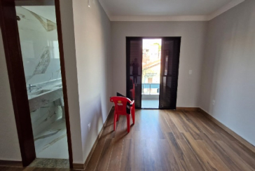 Lindo Sobrado novo à venda na Chácara São João na Rua Flor de Couro 63