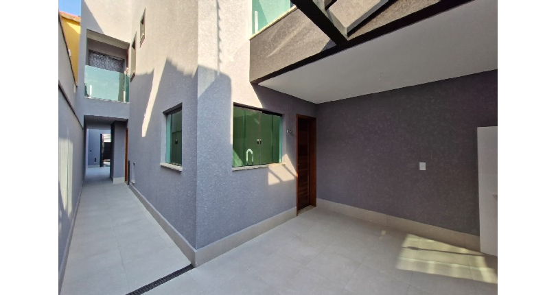 Lindo Sobrado novo à venda na Chácara São João na Rua Flor de Couro 63