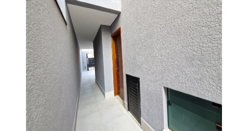 Lindo Sobrado novo à venda na Chácara São João na Rua Flor de Couro 63