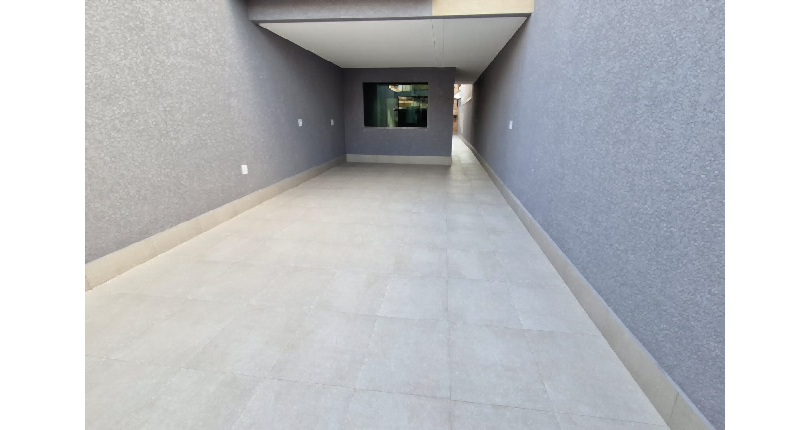 Lindo Sobrado novo à venda na Chácara São João na Rua Flor de Couro 63