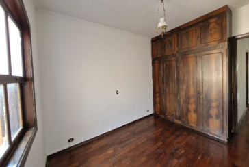 Sobrado à venda no Bairro da Vila Santa Edwiges na Rua Físico Lawrence