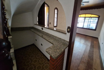 Sobrado à venda no Bairro da Vila Santa Edwiges na Rua Físico Lawrence