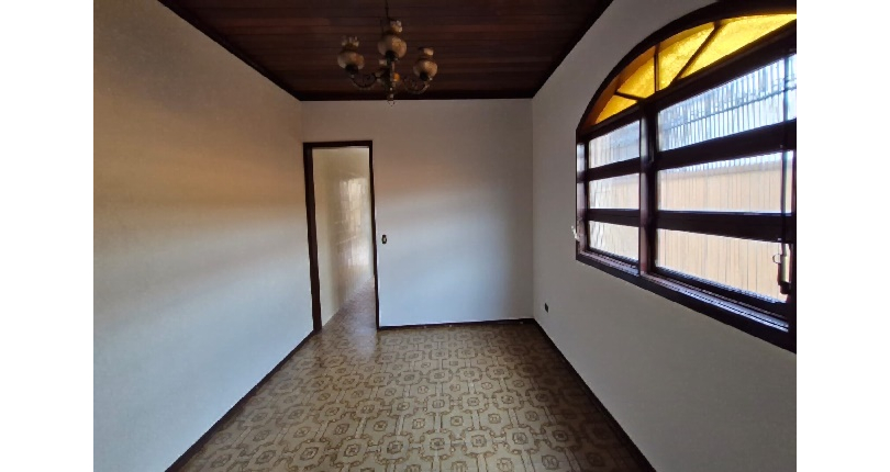 Sobrado à venda no Bairro da Vila Santa Edwiges na Rua Físico Lawrence