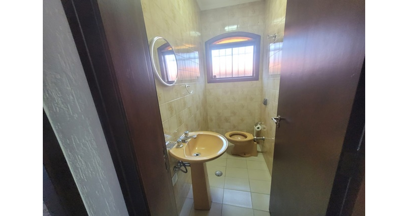 Sobrado à venda Rua Físico Lawrence, Vila Santa Edwiges - Imóveis à Venda